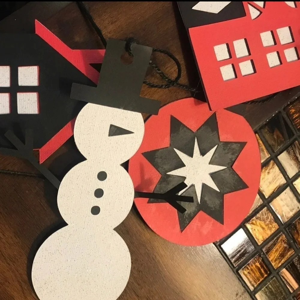 Snowman Red Christmas Garland House Handmade 7’